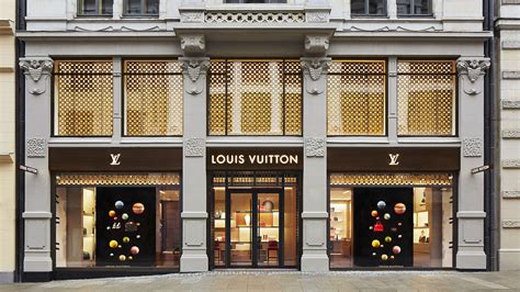 portfard louis vuitton|louis vuitton store.